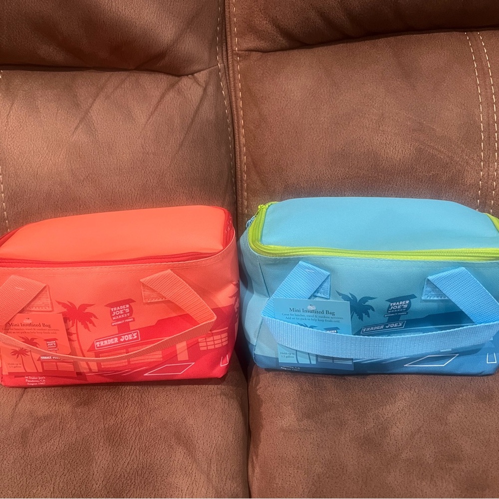NWT Trader Joe's mini insulated bags: set- peach and blue.